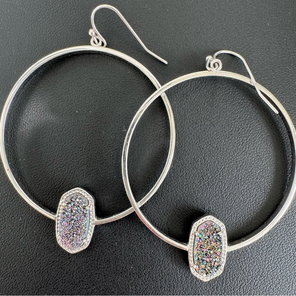 Kendra Scott Silver Elora Hoop Earrings in Rainbow Drusy